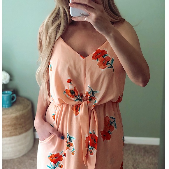 🍭Sweet Deal🍭Peach Front Tie Maxi - Picture 4 of 7